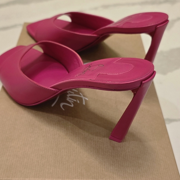 Christian Louboutin Fuchsia Open-Toe Heels - Picture 3 of 8